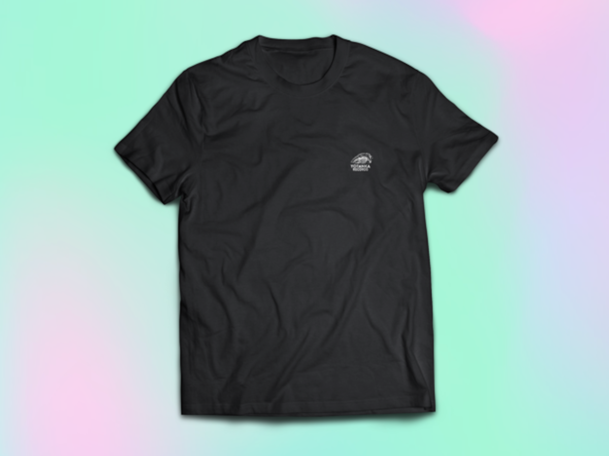 Yotanka Wave Black T-shirt